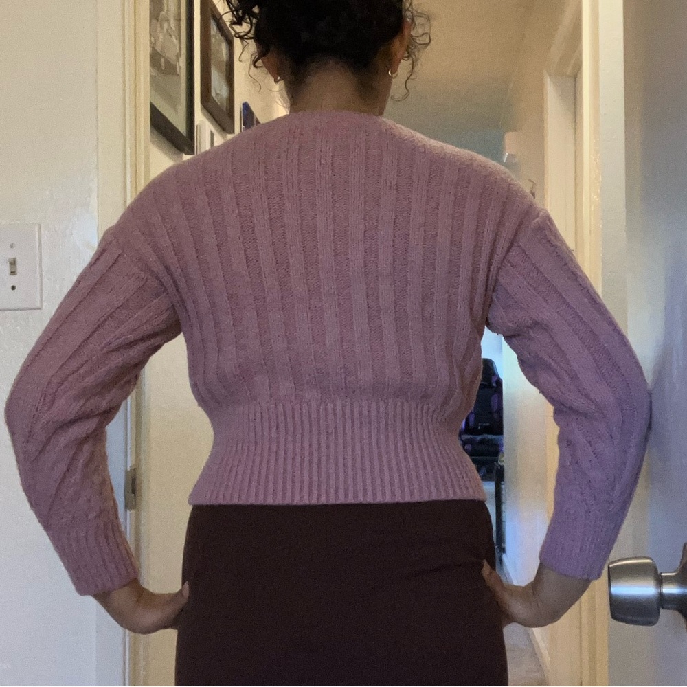 Pink Sweater - Picture 5 of 5